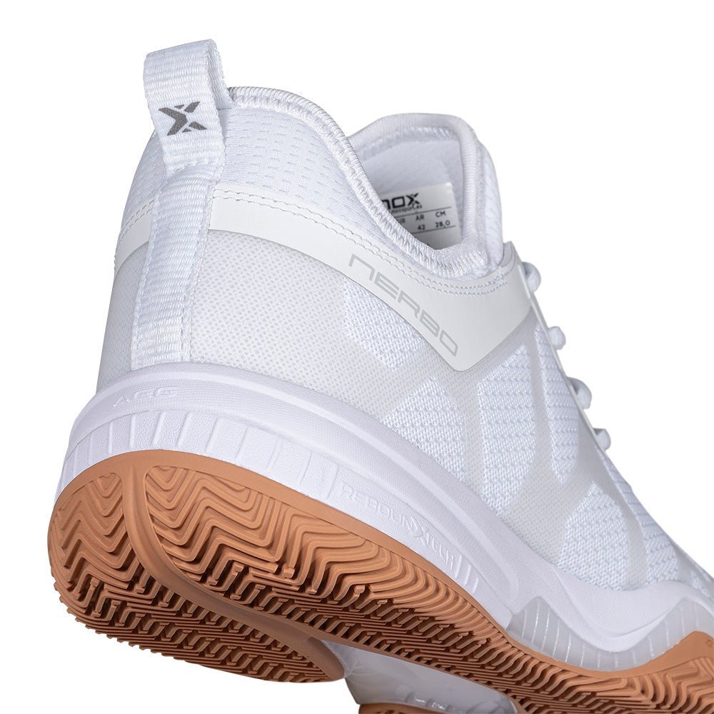 NOX NERBO White/Gum Rubber 2026 Padel Shoes - Tienda Tennis